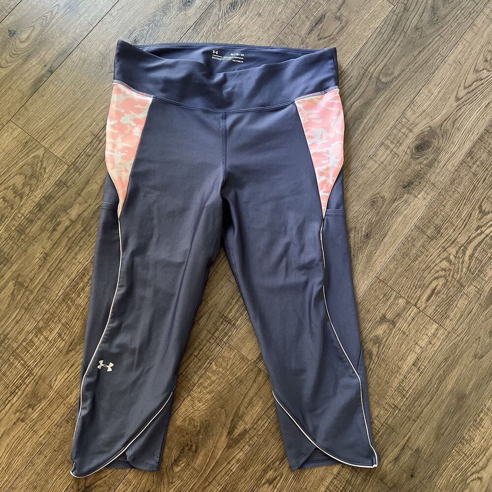 Under Armor Women’s Leggings XL Capri Compression Heatgear